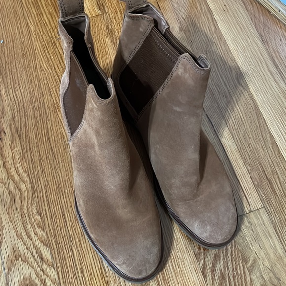 Clarks Ankle boots - Picture 2 of 7